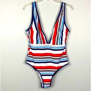 CUPSHE deep V striped one piece swimsuit. EUC🐥